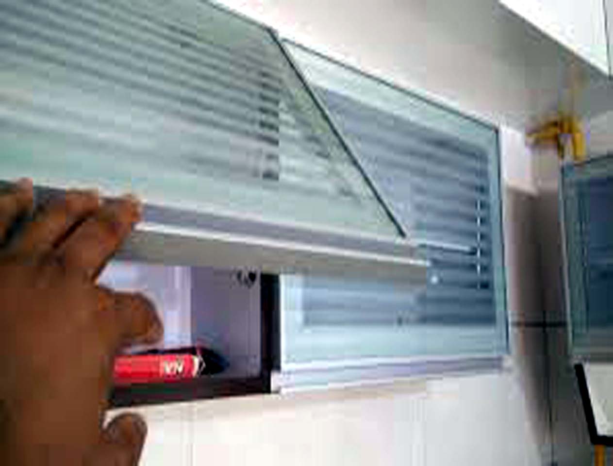 Top aluminium profile door services in Kachiguda Hyderabad
